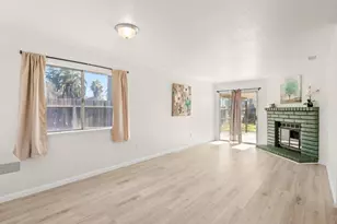 4359 W Cardiff Ave, Fresno, CA 93722 - Photo 7