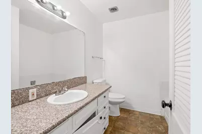 3725 N Fruit Avenue #B, Fresno, CA 93705 - Photo 15