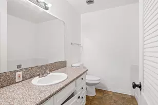 3725 N Fruit Ave, Fresno, CA 93705 - Photo 15