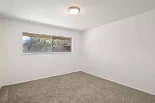 3725 N Fruit Ave, Fresno, CA 93705 - Photo 13