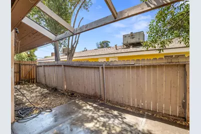 3725 N Fruit Avenue #B, Fresno, CA 93705 - Photo 19