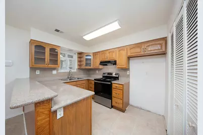 3468 Sugarcreek Drive, San Jose, CA 95121 - Photo 41