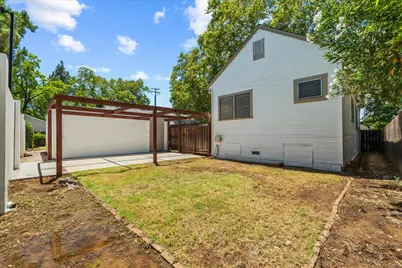 851 38th Street, Sacramento, CA 95816 - Photo 19