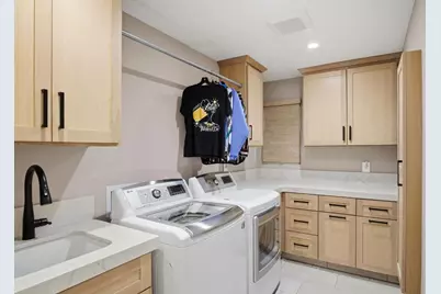 2375 El Capitan Drive, Turlock, CA 95380 - Photo 29