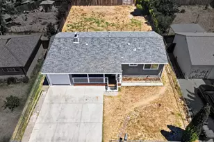 629 Lee Dr, Sacramento, CA 95815 - Photo 45