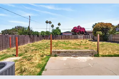629 Lee Drive, Sacramento, CA 95815 - Photo 41