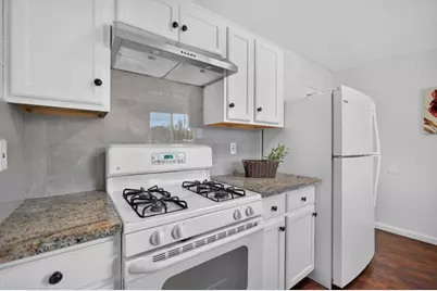 629 Lee Drive, Sacramento, CA 95815 - Photo 15