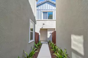 14545 Southpointe Dr, Folsom, CA 95630 - Photo 35