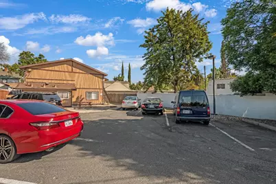 2944 Del Paso Boulevard, Sacramento, CA 95815 - Photo 91