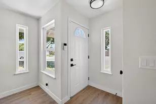 7412 Somerton Way, Sacramento, CA 95828 - Photo 3