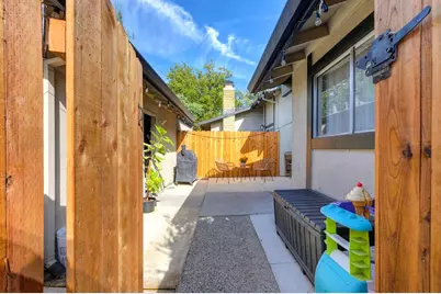 3225 De Ovan Avenue, Stockton, CA 95204 - Photo 5