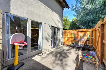 3225 De Ovan Avenue, Stockton, CA 95204 - Photo 29
