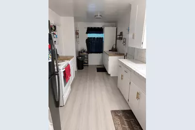 2755 Christina Avenue, Stockton, CA 95204 - Photo 5