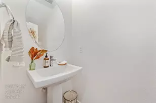 4324 Ocean Ln, Elk Grove, CA 95757 - Photo 23
