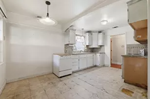 3328 Marlene Dr, Sacramento, CA 95821 - Photo 13