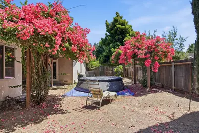 1421 El Pueblo Drive, Modesto, CA 95355 - Photo 23