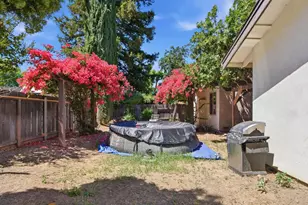 1421 El Pueblo Dr, Modesto, CA 95355 - Photo 25