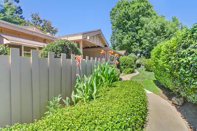 815 Commons Drive, Sacramento, CA 95825 - Photo 39