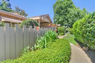 815 Commons Dr, Sacramento, CA 95825 - Photo 39