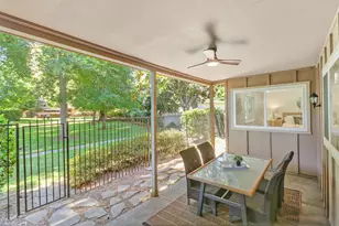 815 Commons Dr, Sacramento, CA 95825 - Photo 37