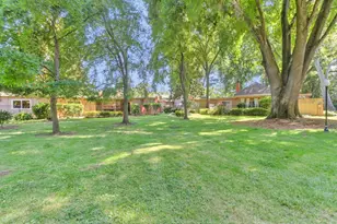 815 Commons Dr, Sacramento, CA 95825 - Photo 47