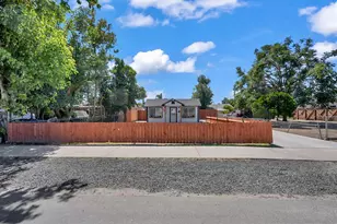 413 Empire Ave, Modesto, CA 95354 - Photo 3