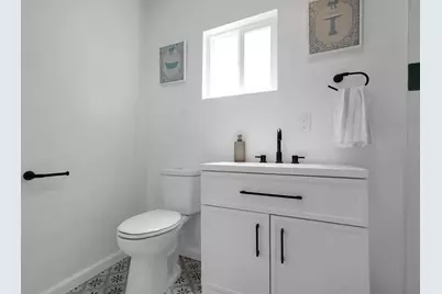 413 Empire Avenue, Modesto, CA 95354 - Photo 11
