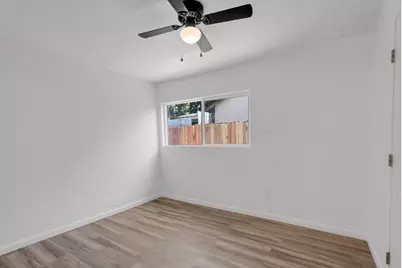 413 Empire Avenue, Modesto, CA 95354 - Photo 9