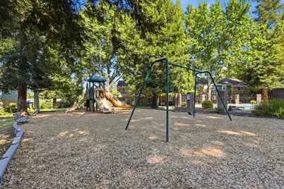 4010 Knoll Top Court, Carmichael, CA 95608 - Photo 29