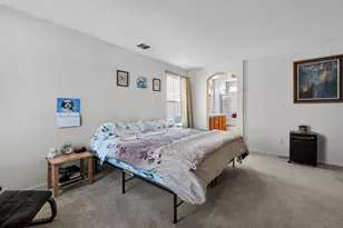 131 Chelwood Ln, Sacramento, CA 95823 - Photo 13