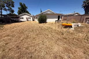 15460 5th St, Lathrop, CA 95330 - Photo 5