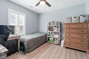2172 7th Ave, Sacramento, CA 95818 - Photo 37