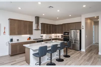 8471 Tulip Court, Roseville, CA 95747 - Photo 23