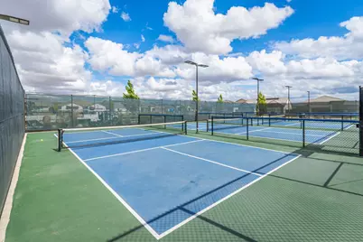 8471 Tulip Court, Roseville, CA 95747 - Photo 67