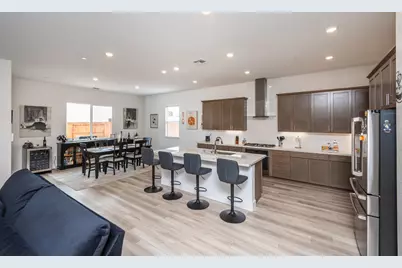 8471 Tulip Court, Roseville, CA 95747 - Photo 21