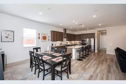 8471 Tulip Court, Roseville, CA 95747 - Photo 35