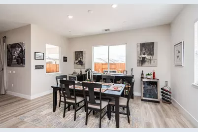 8471 Tulip Court, Roseville, CA 95747 - Photo 29