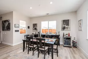 8471 Tulip Ct, Roseville, CA 95747 - Photo 29
