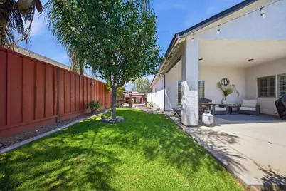 1813 Redwood Avenue, Atwater, CA 95301 - Photo 19