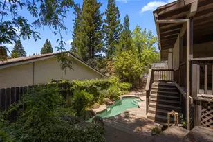 8285 Mercer Way, Fair Oaks, CA 95628 - Photo 35