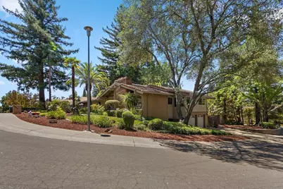 8285 Mercer Way, Fair Oaks, CA 95628 - Photo 39