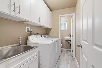 1816 Manzanita Drive, Modesto, CA 95355 - Photo 23