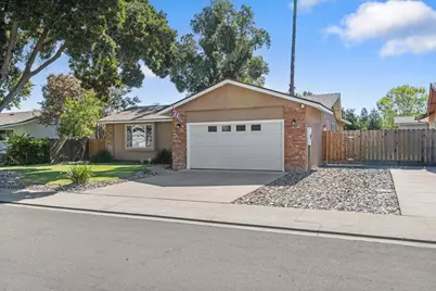 1816 Manzanita Drive, Modesto, CA 95355 - Photo 3