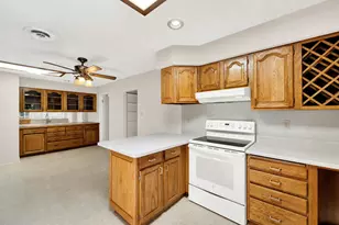 9063 Polly Ave, Orangevale, CA 95662 - Photo 17