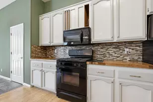 1024 Santa Barbara Way, Yuba City, CA 95991 - Photo 17