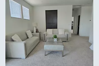 5907 Bonneville, Sacramento, CA 95835 - Photo 41