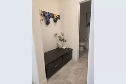 5907 Bonneville, Sacramento, CA 95835 - Photo 27