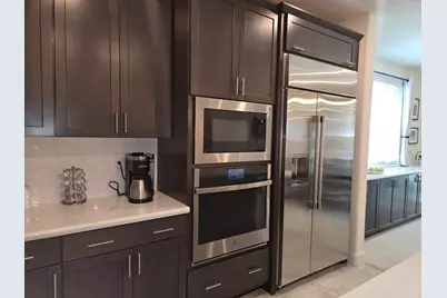 5907 Bonneville, Sacramento, CA 95835 - Photo 17