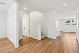 2321 E Amboy Ave, Stockton, CA 95206 - Photo 5