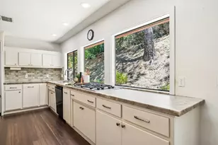 2660 Glenview Dr, Placerville, CA 95667 - Photo 17